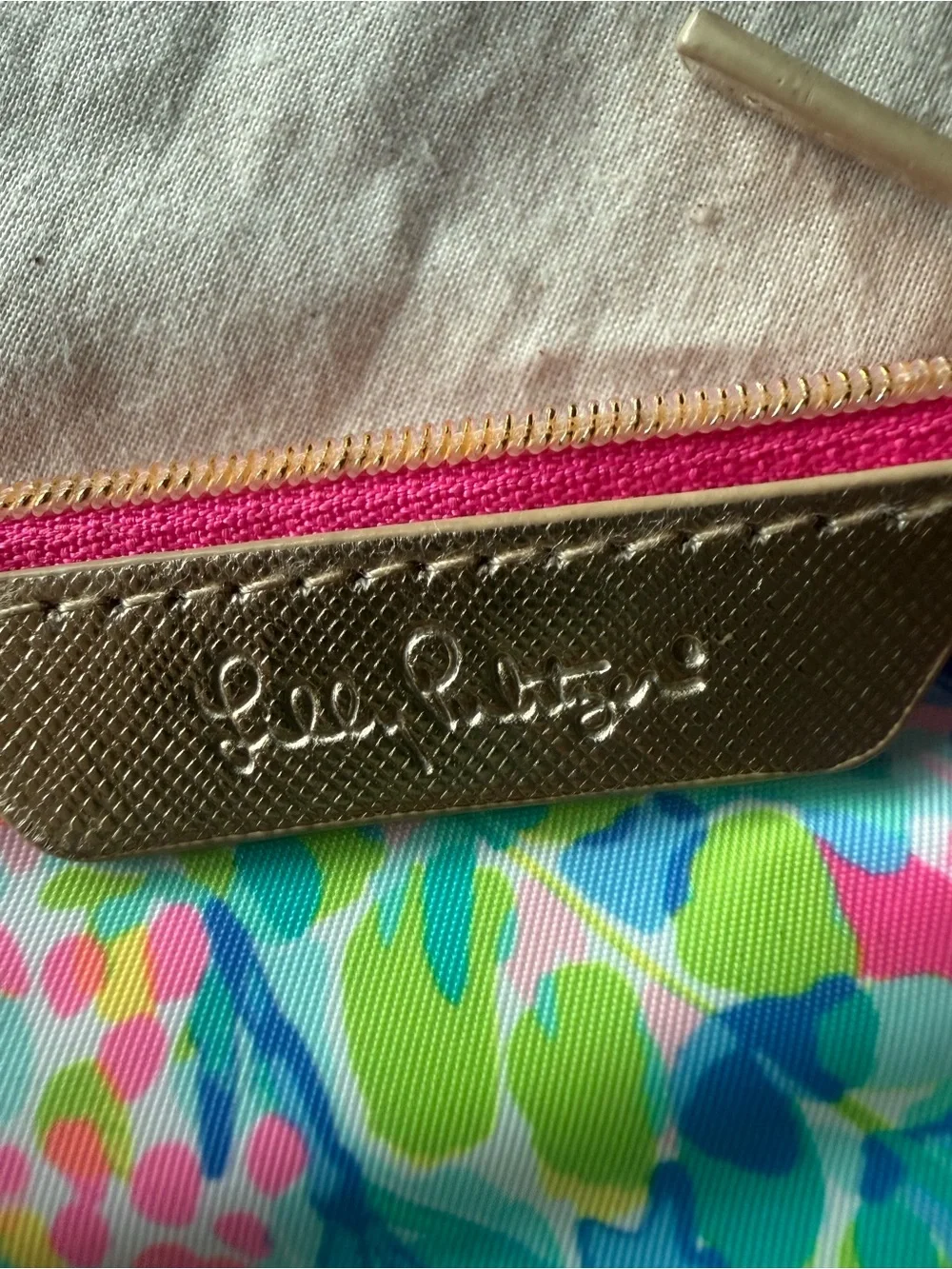 Lilly Pulitzer compact lilly